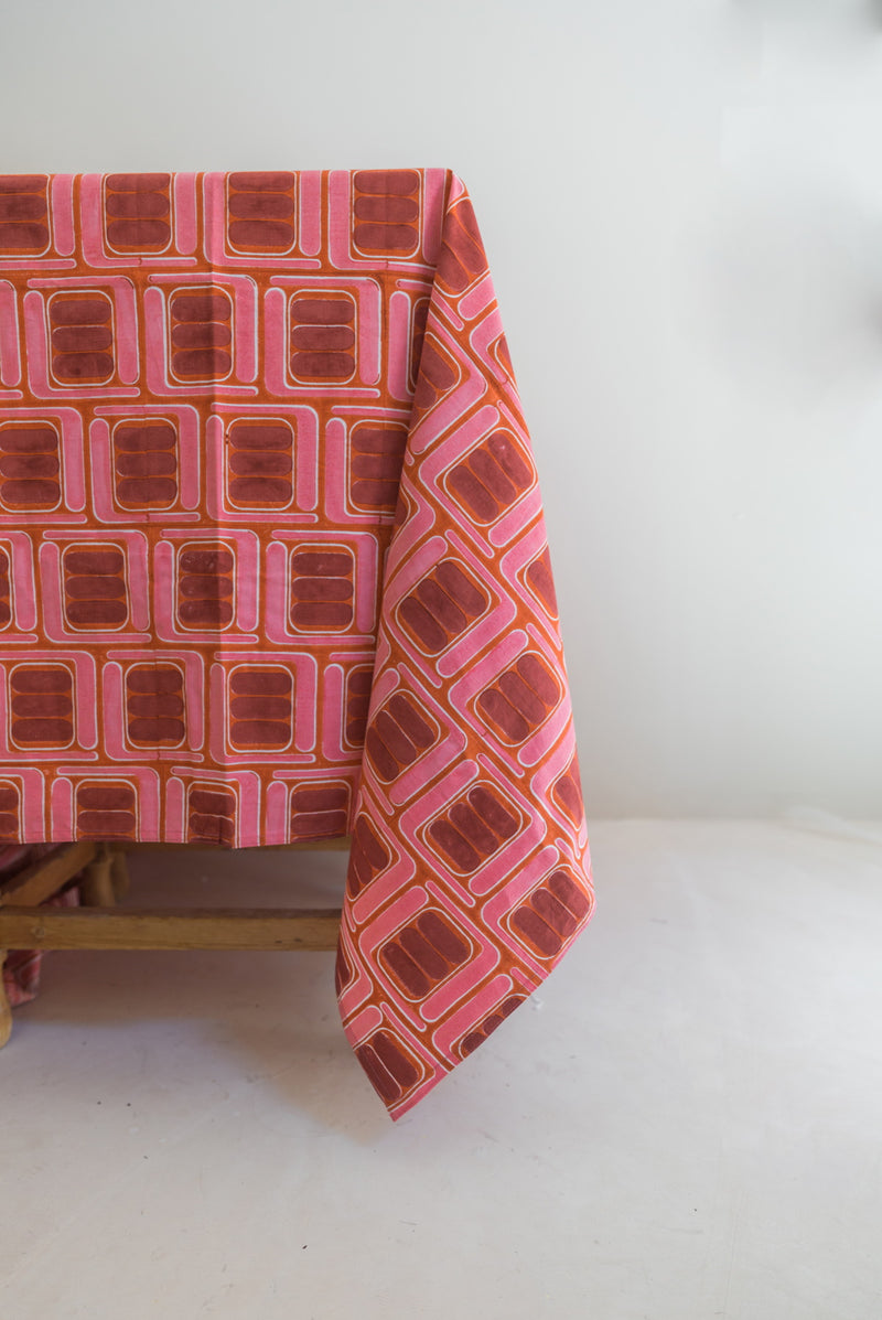 FOXY PINK TABLECLOTH